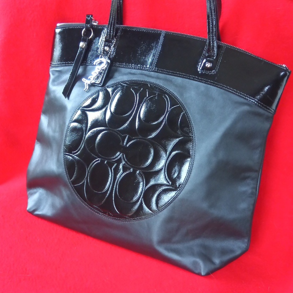 Coach Black Leather Tote Bag - Almost New